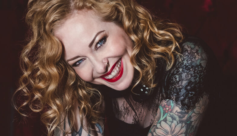 Cover version, por Anneke Van Giersbergen