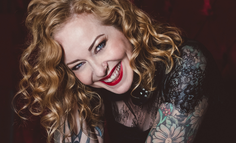 Cover version, por Anneke Van Giersbergen