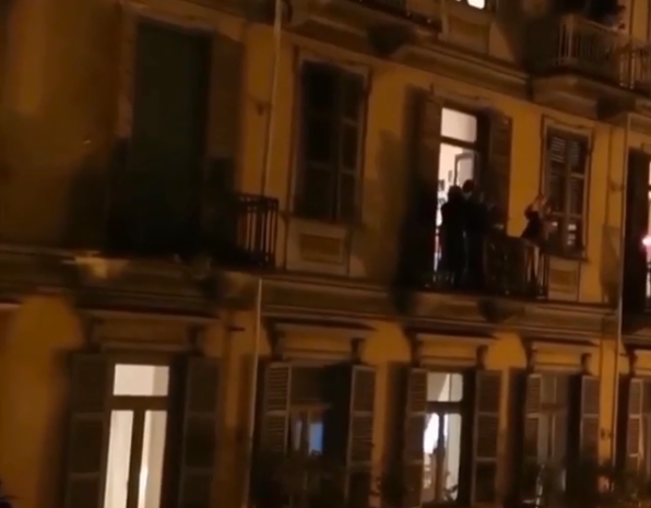 Coronavirus: fans italianos en cuarentena cantan en sus balcones «War Pigs» de Black Sabbath