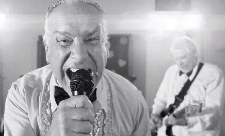 Faith No More se convierten en ancianos en su nuevo video ‘Sunny Side Up’