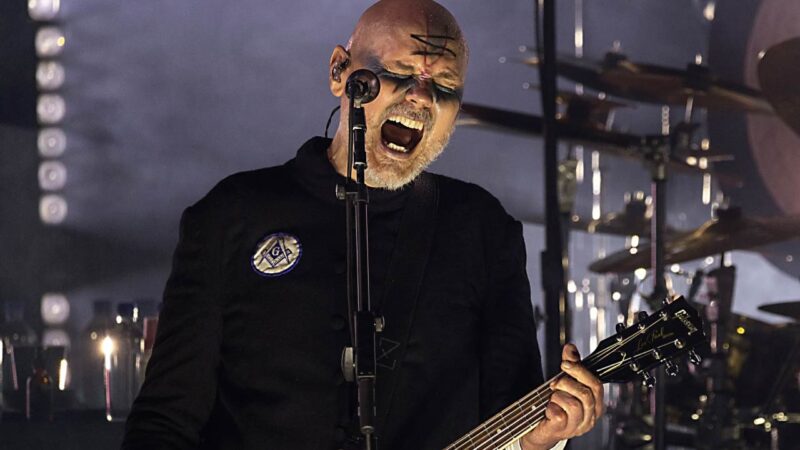 The Smashing Pumpkins da la sorpresa y lanza su nuevo álbum: escucha «Aghori Mhori Mei»