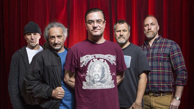 Lanzan libro oral de la relación de amistad histórica entre Faith No More y Chile