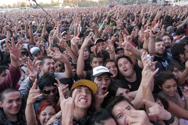 Actualización: Gobierno rectifica y autoriza la realización de conciertos ya agendados en Chile