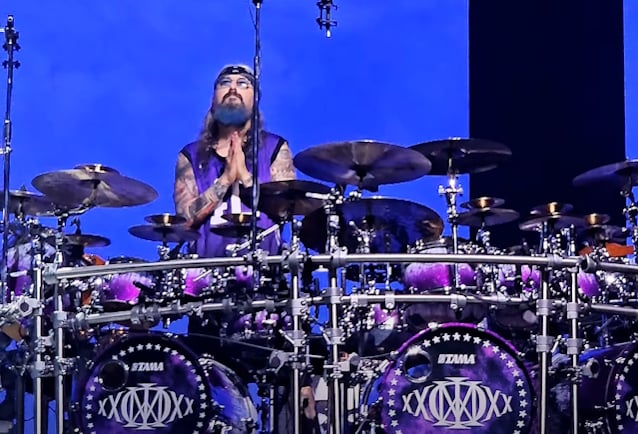 Hermana de Mike Portnoy fallece y Dream Theater le dedicó «The Spirit Carries On» en vivo