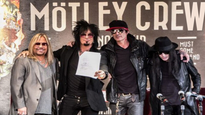 Miembros de Mötley Crüe y productor Bob Rock trabajan juntos en nuevas canciones