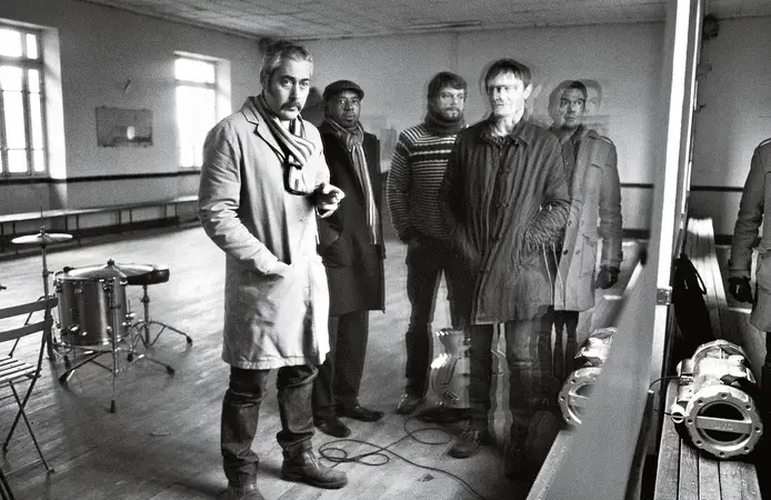 Tindersticks confirma su debut en Chile